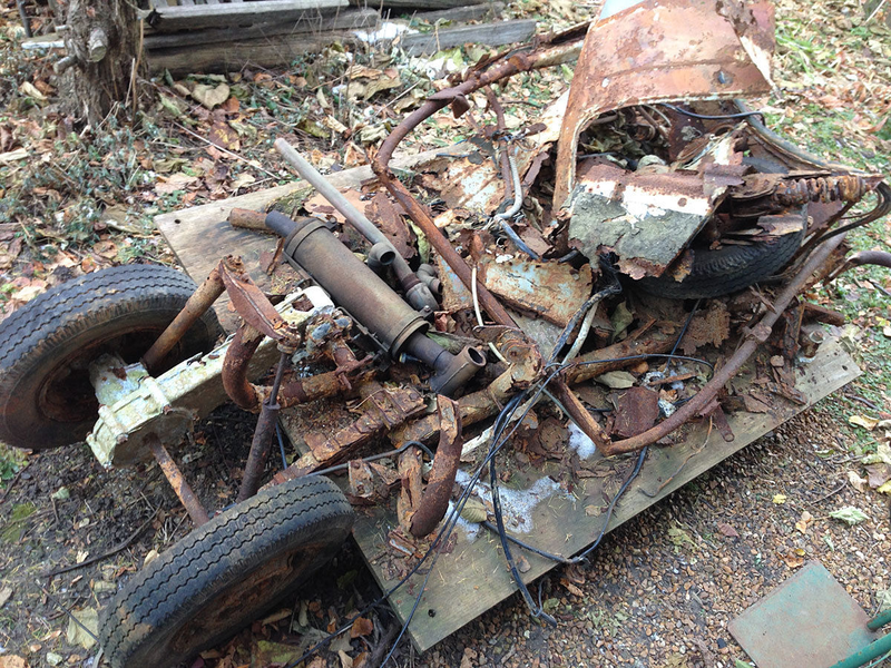 Illustration for article titled You Can Buy A Disgusting Heap Of BMW Isetta Scraps For Less Than An XBox